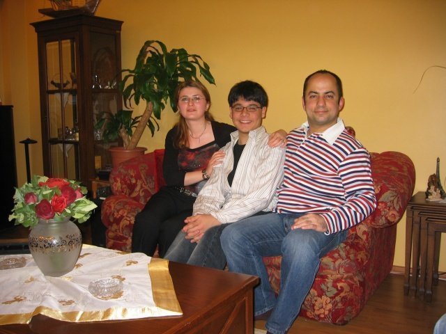 2005-04-1.jpg 2005-04-1.jpg