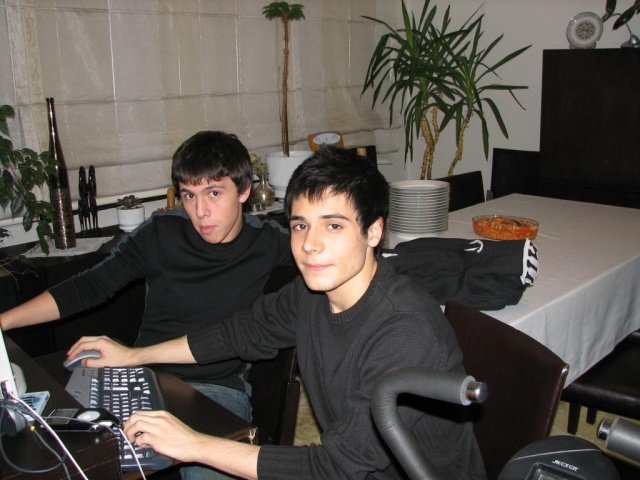 2006-9.jpg 2006-9.jpg